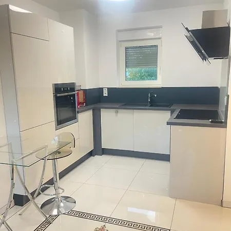 Apartamento Luxus Ambiente *
